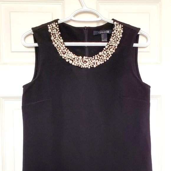 Forever 21 black stretch knit shift dress pearl metallic collar Small Audrey - Picture 5 of 12